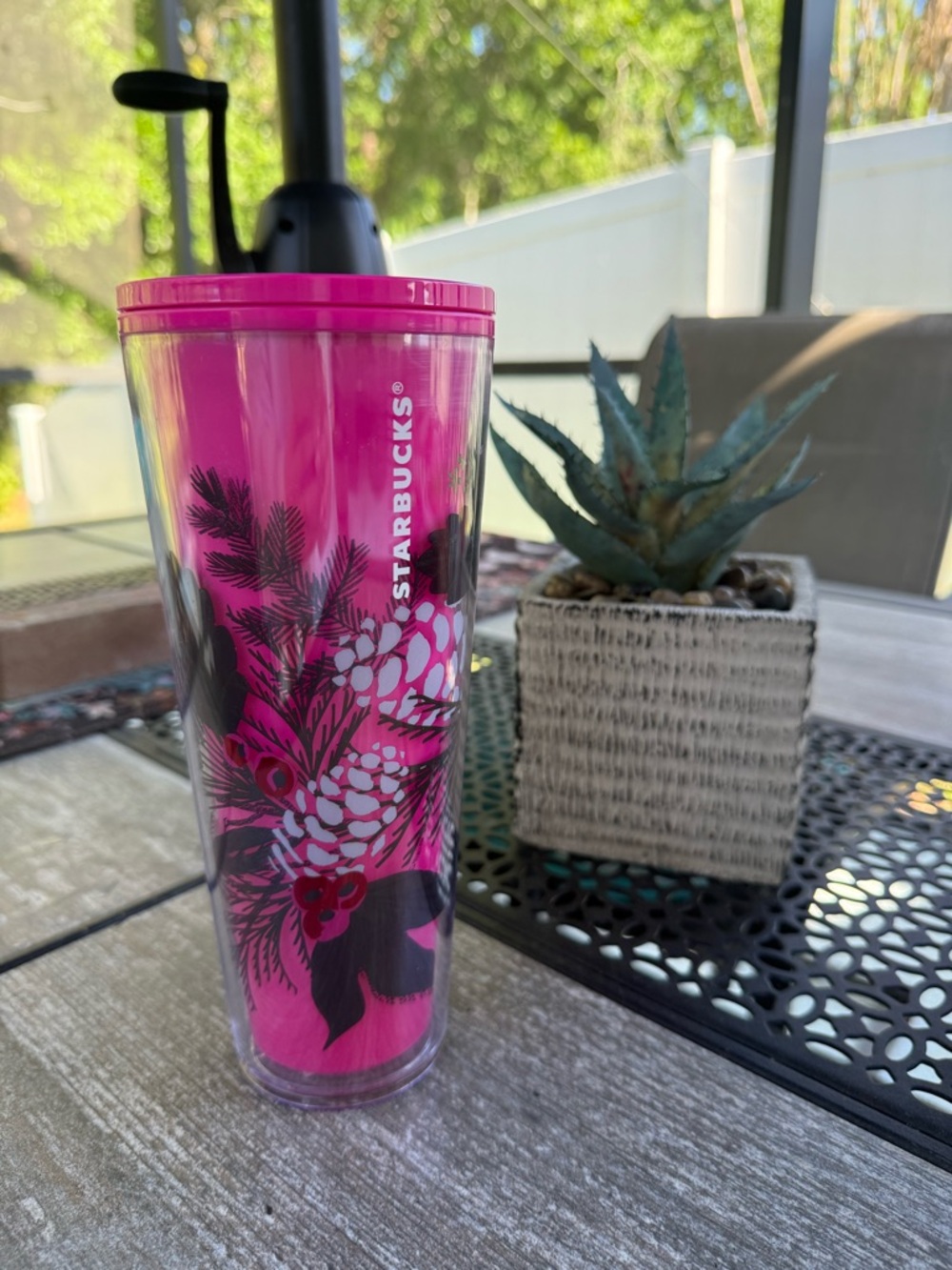 Starbucks Floral Pinecone Cup🤍